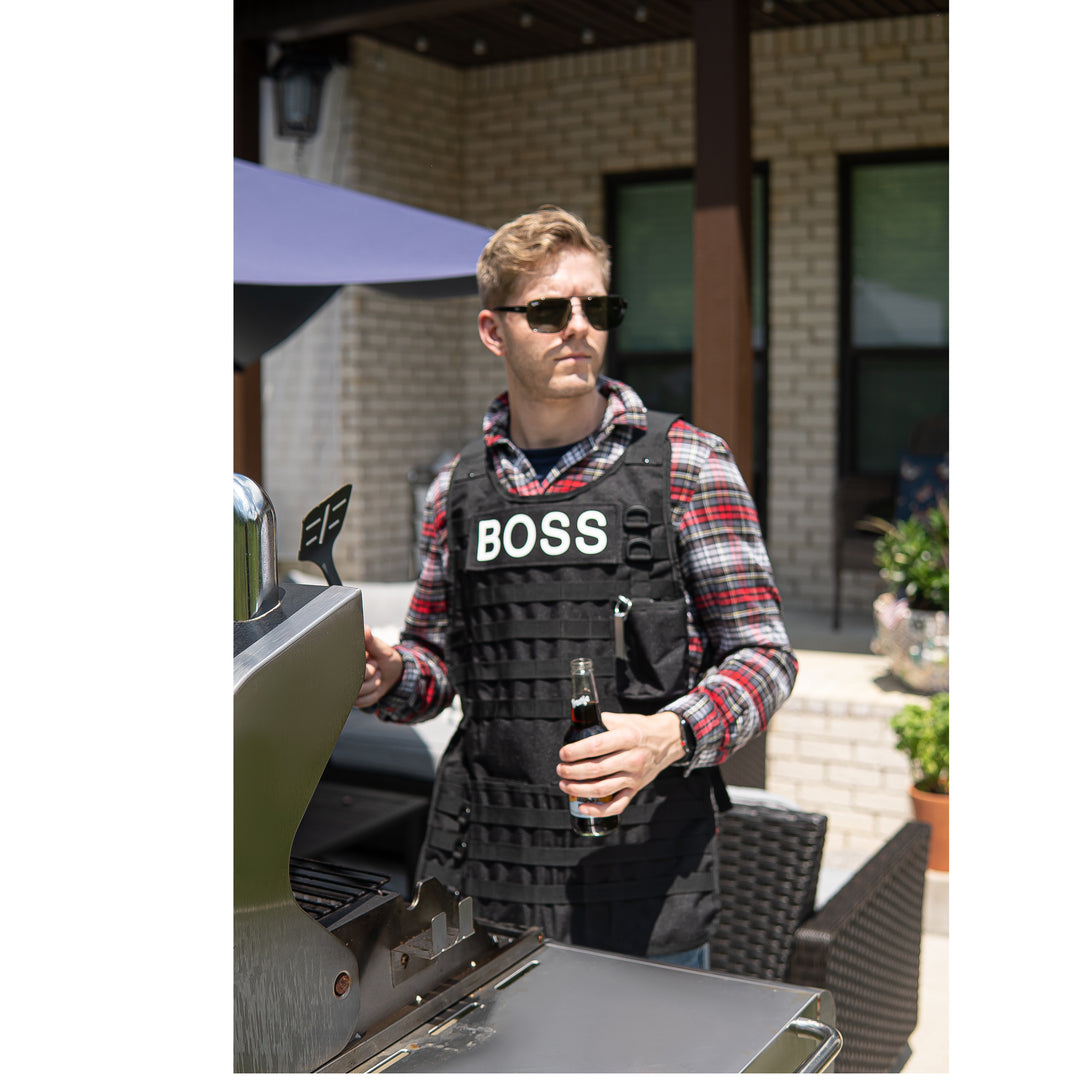 TACTICAL BBQ APRON WITH CARABINER AND BOTTLE OPENER